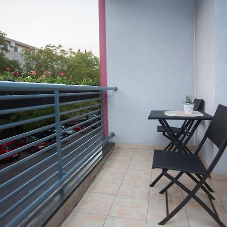 Santa Rita Apartment Split Exterior photo